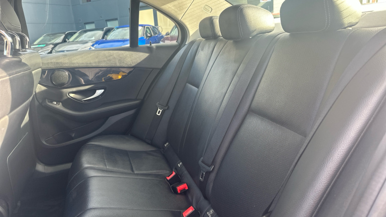 Mercedes-Benz C-Class C200 SE 4dr Petrol Saloon